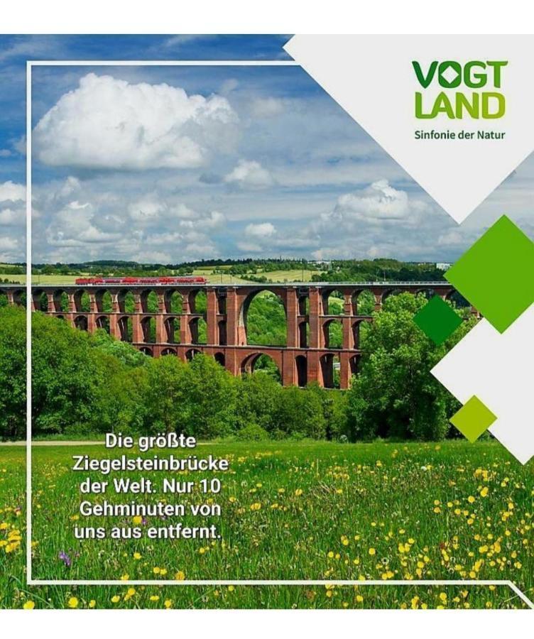 Ferienwohnung "Blick Mylau" - Naehe Freizeitpark Plohn & Weltgroesster Ziegelsteinbruecke Reichenbach im Vogtland Buitenkant foto